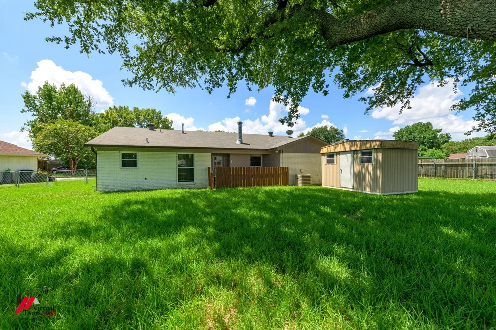 2217 General York Bossier City, LA 71112