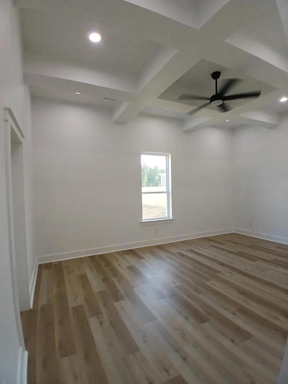 1132 Long Leaf Pine Street Huffman, TX 77336