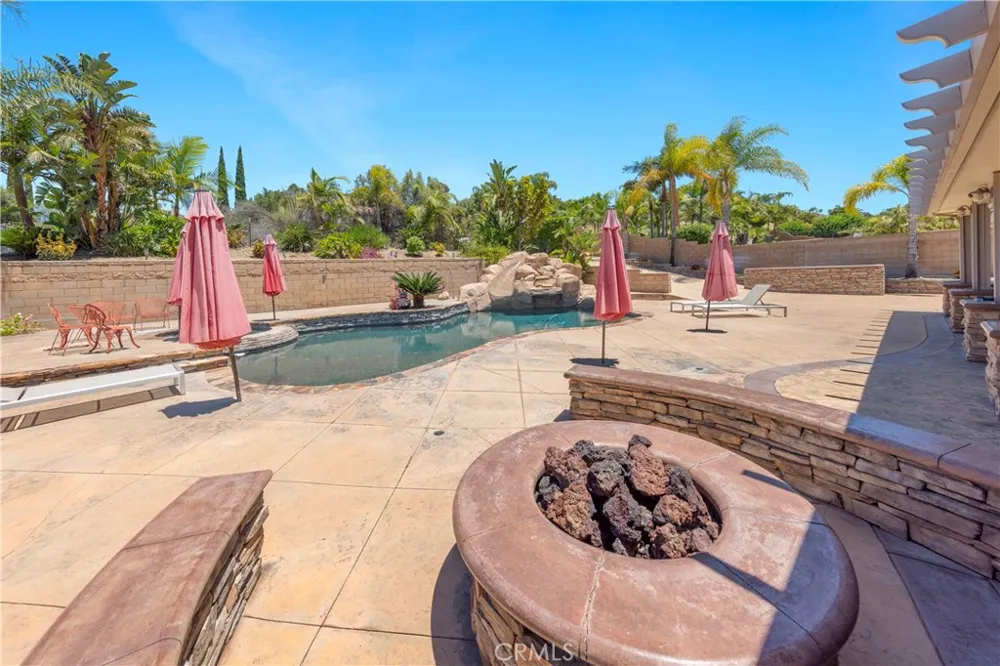 239 Oldenburg Norco, CA 92860