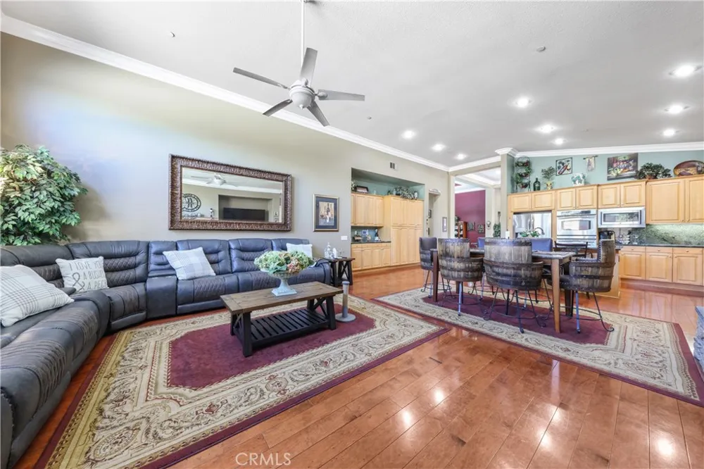 239 Oldenburg Norco, CA 92860