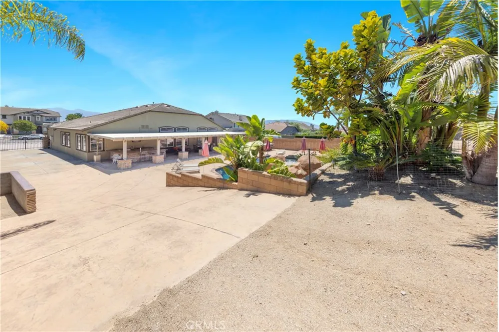 239 Oldenburg Norco, CA 92860