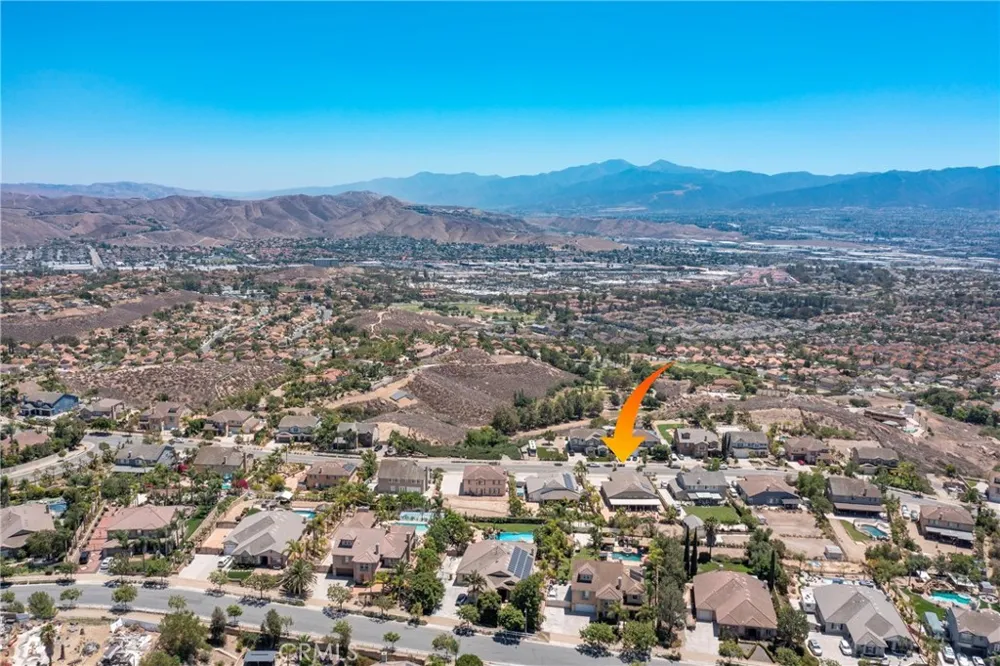 239 Oldenburg Norco, CA 92860