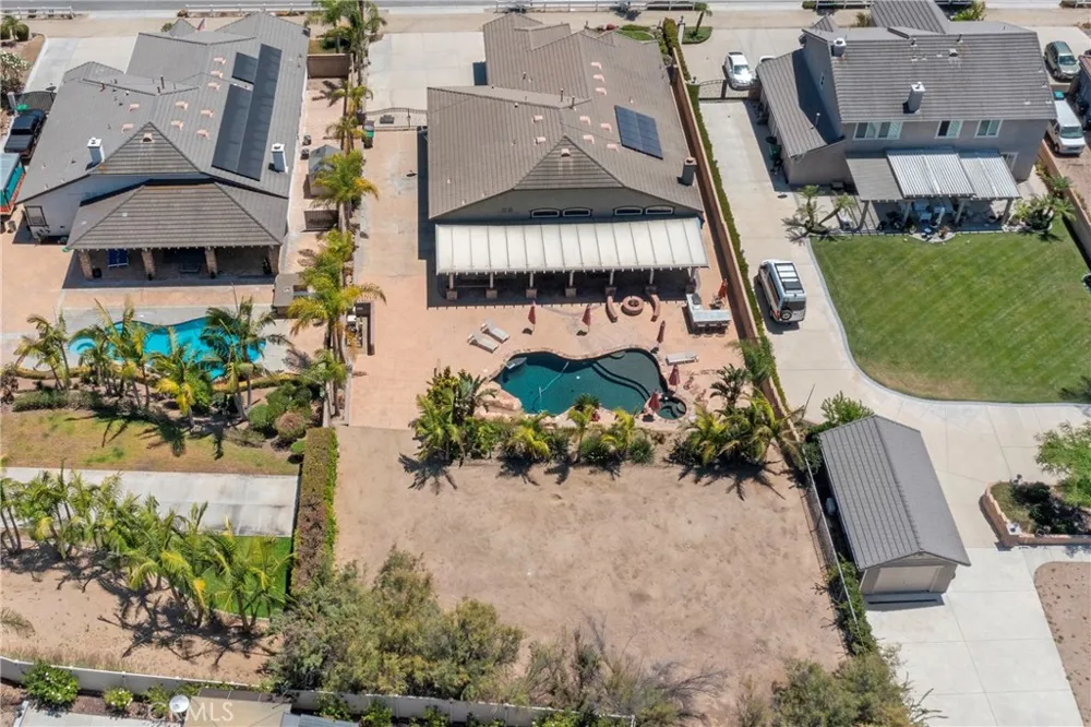 239 Oldenburg Norco, CA 92860