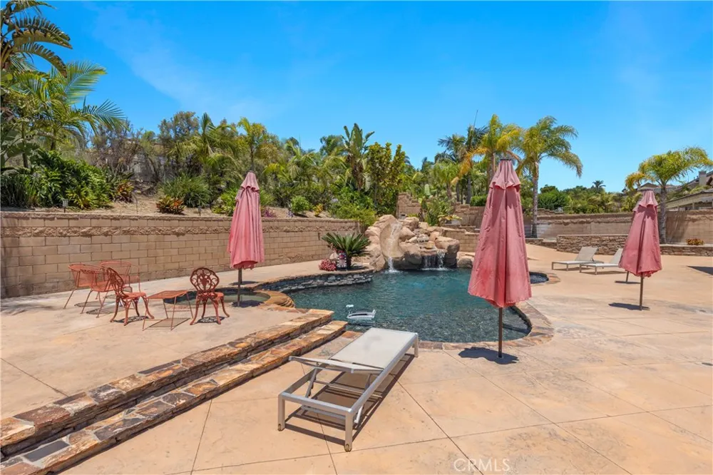 239 Oldenburg Norco, CA 92860