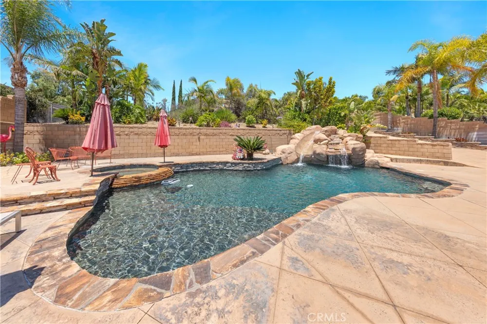 239 Oldenburg Norco, CA 92860