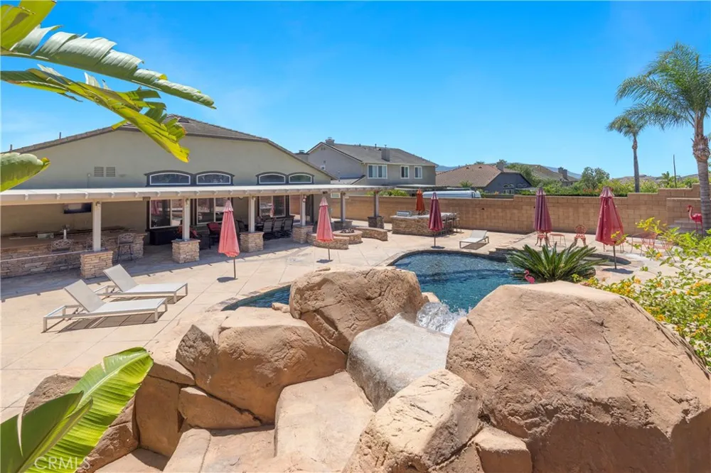 239 Oldenburg Norco, CA 92860
