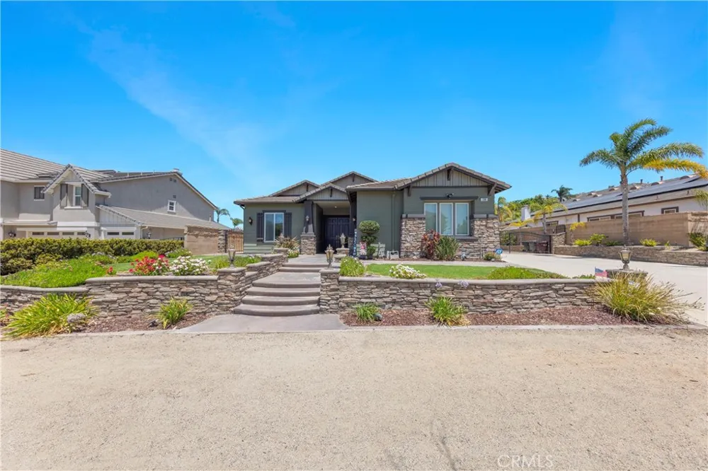 239 Oldenburg Norco, CA 92860