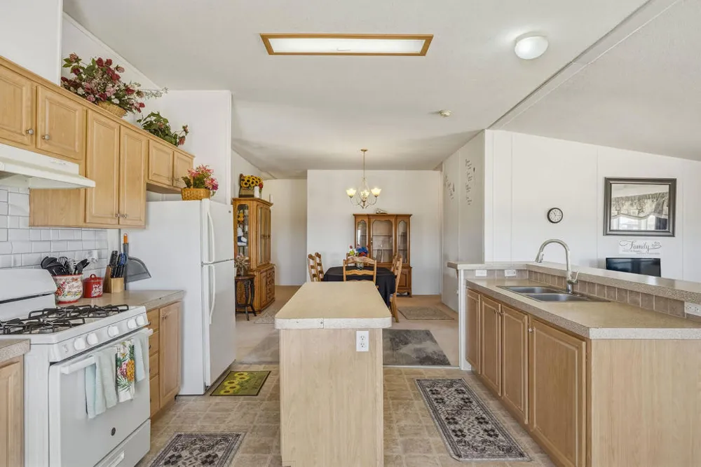 4634 Avenida La Manana Joshua Tree, CA 92252