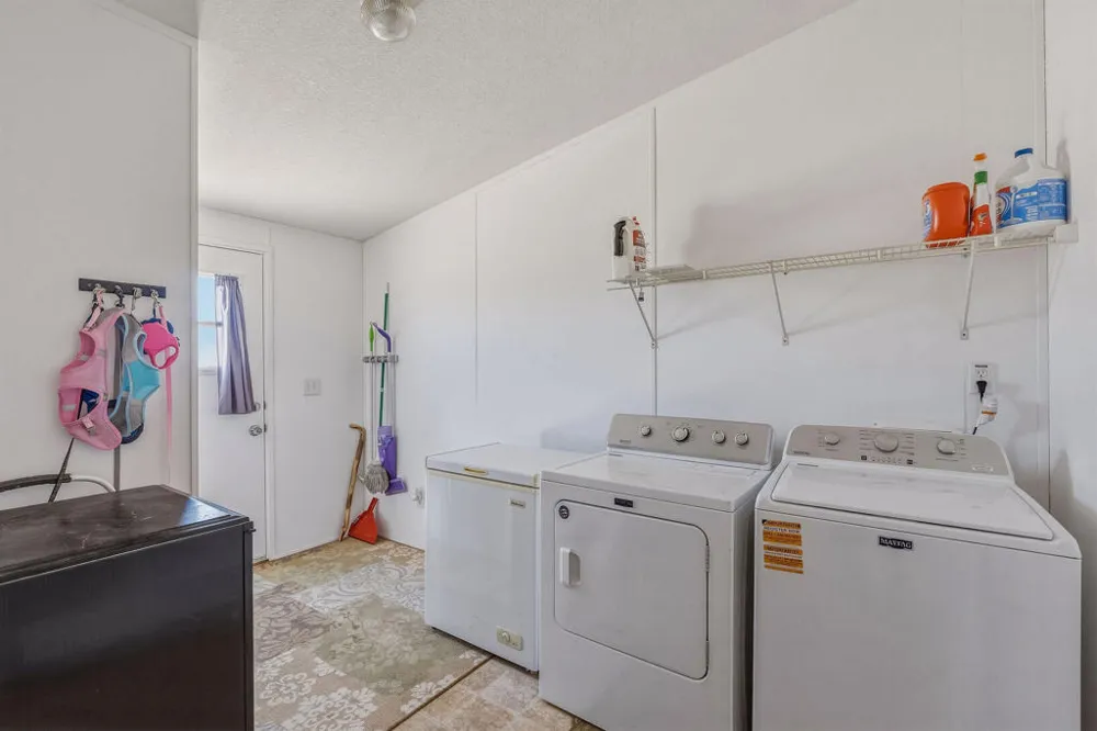 4634 Avenida La Manana Joshua Tree, CA 92252