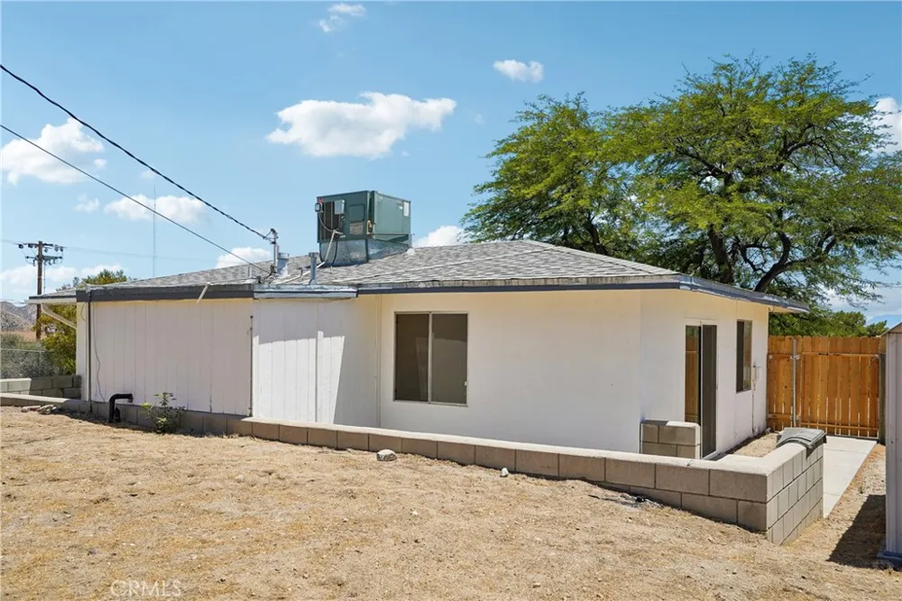 49272 Hibiscus Drive Morongo Valley, CA 92256