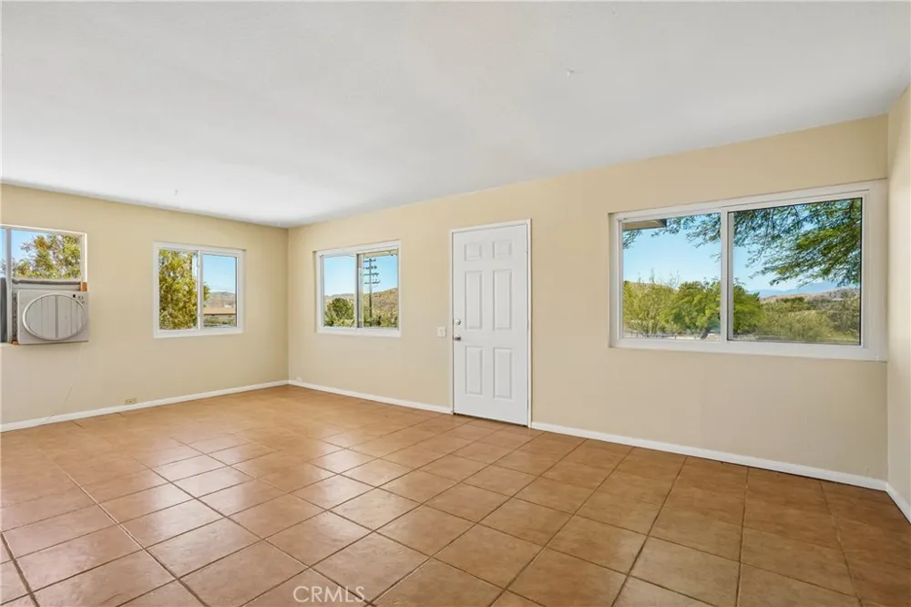 49272 Hibiscus Drive Morongo Valley, CA 92256