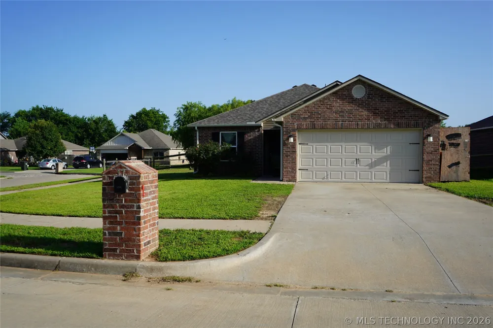 324 Austin Avenue Kiefer, OK 74041