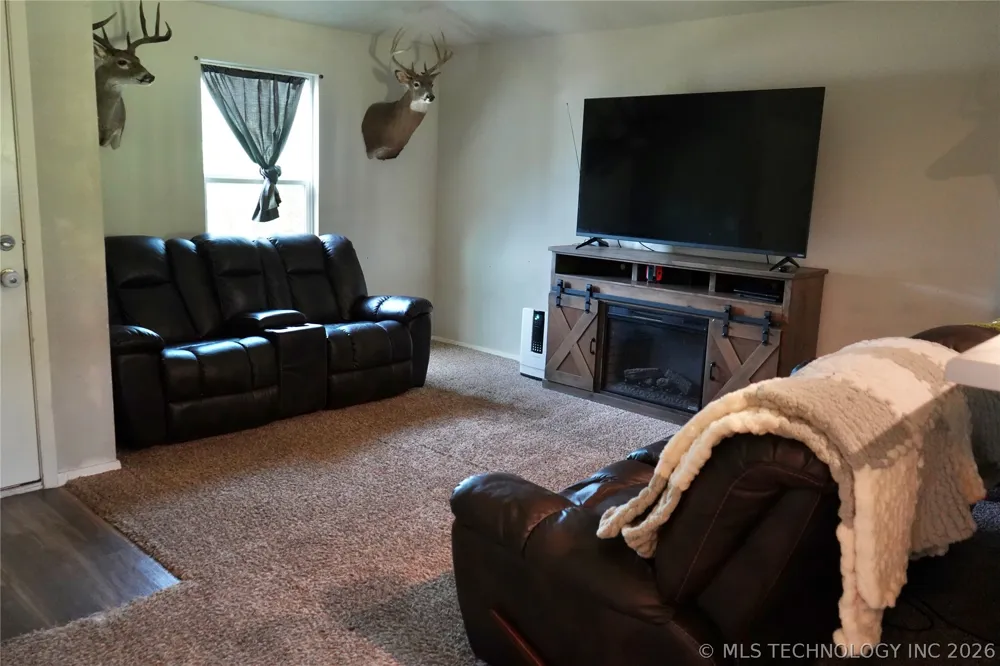 324 Austin Avenue Kiefer, OK 74041