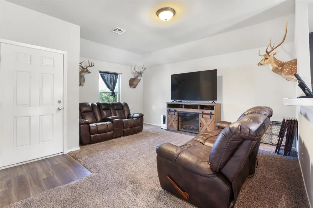 324 Austin Avenue Kiefer, OK 74041
