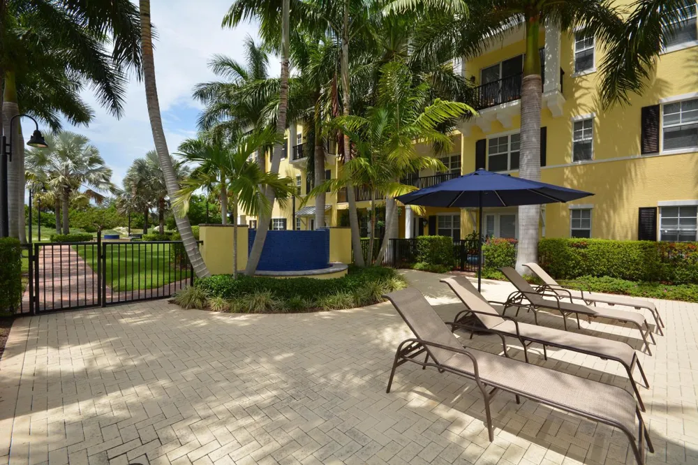 229 Latitude Circle Delray Beach, FL 33483