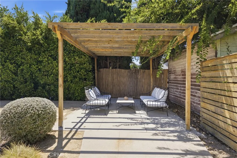 4281 Halldale Avenue Los Angeles, CA 90062