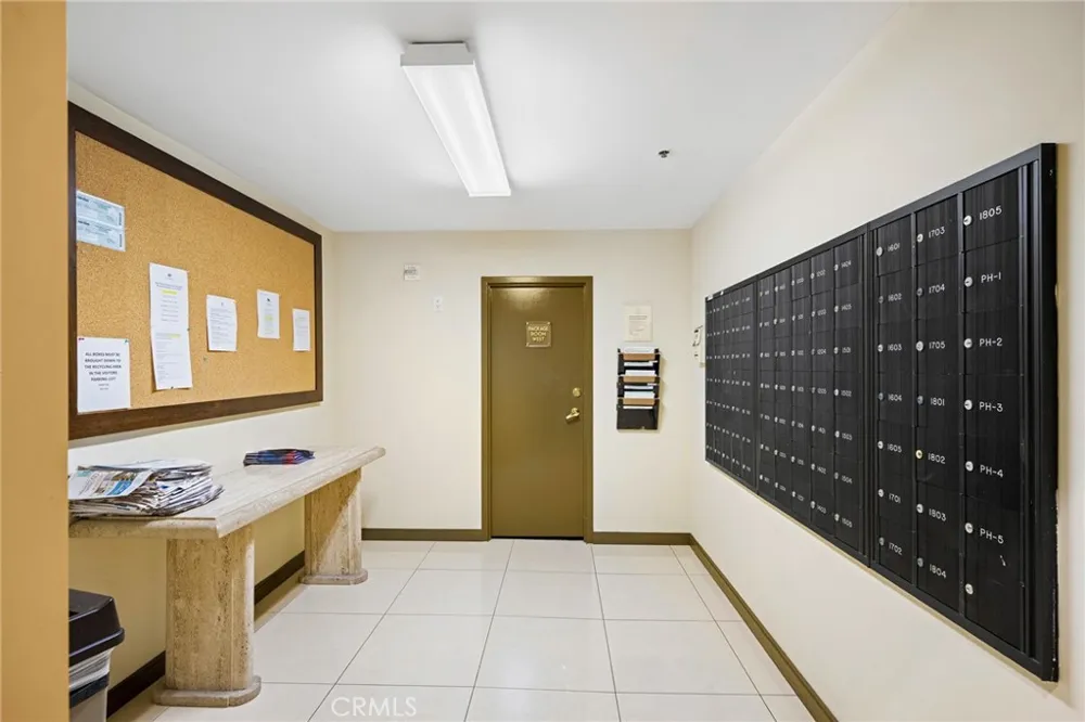343 Pioneer Drive #1703 Glendale, CA 91203