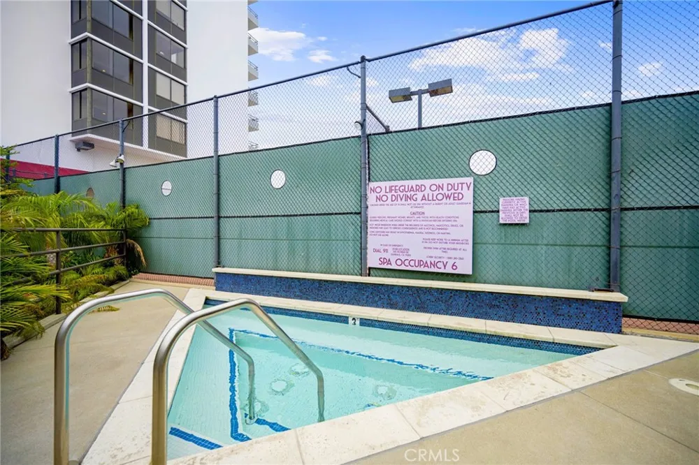 343 Pioneer Drive #1703 Glendale, CA 91203