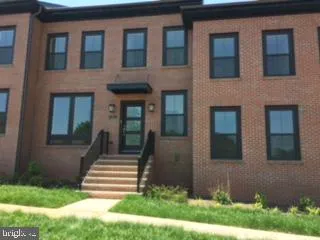 3 SWEETBAY STREET