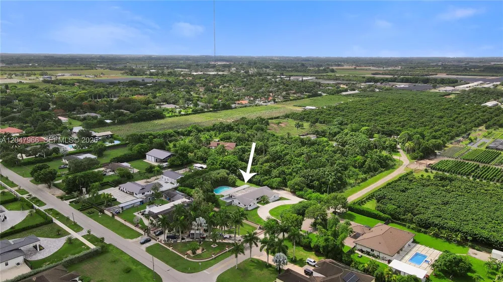 22421 SW 184th Ave Miami, FL 33170