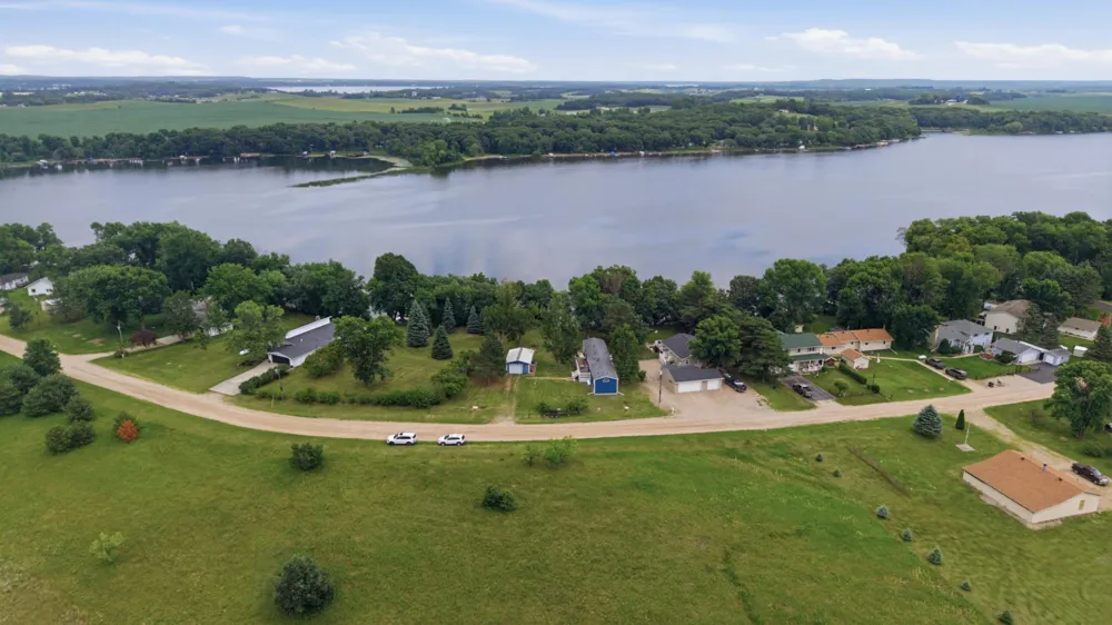 48658 Alder Drive Pelican Rapids, MN 56572