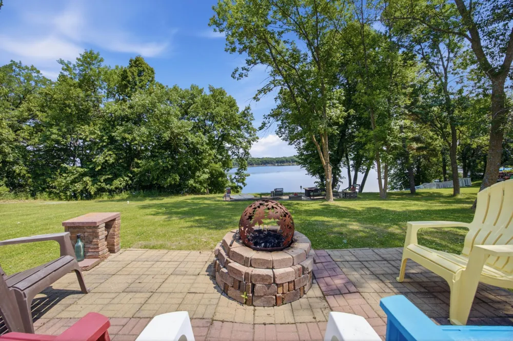 48658 Alder Drive Pelican Rapids, MN 56572