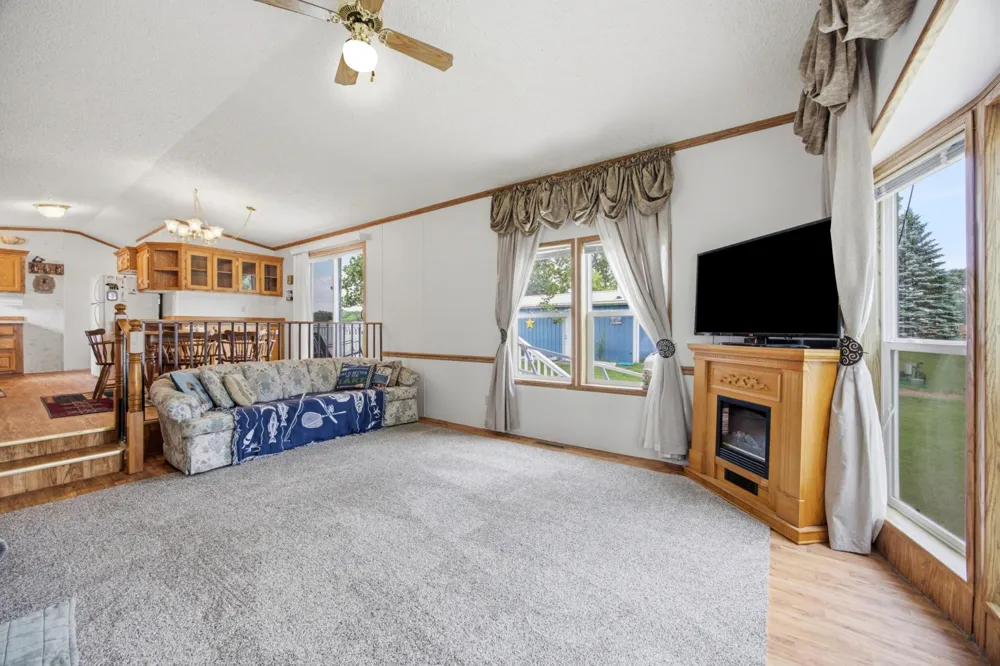 48658 Alder Drive Pelican Rapids, MN 56572
