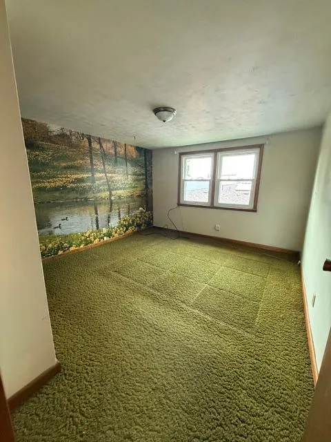 102 Grove Street Okabena, MN 56161
