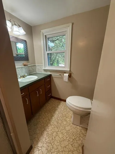 102 Grove Street Okabena, MN 56161