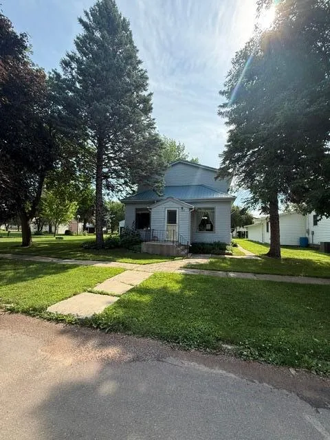 102 Grove Street