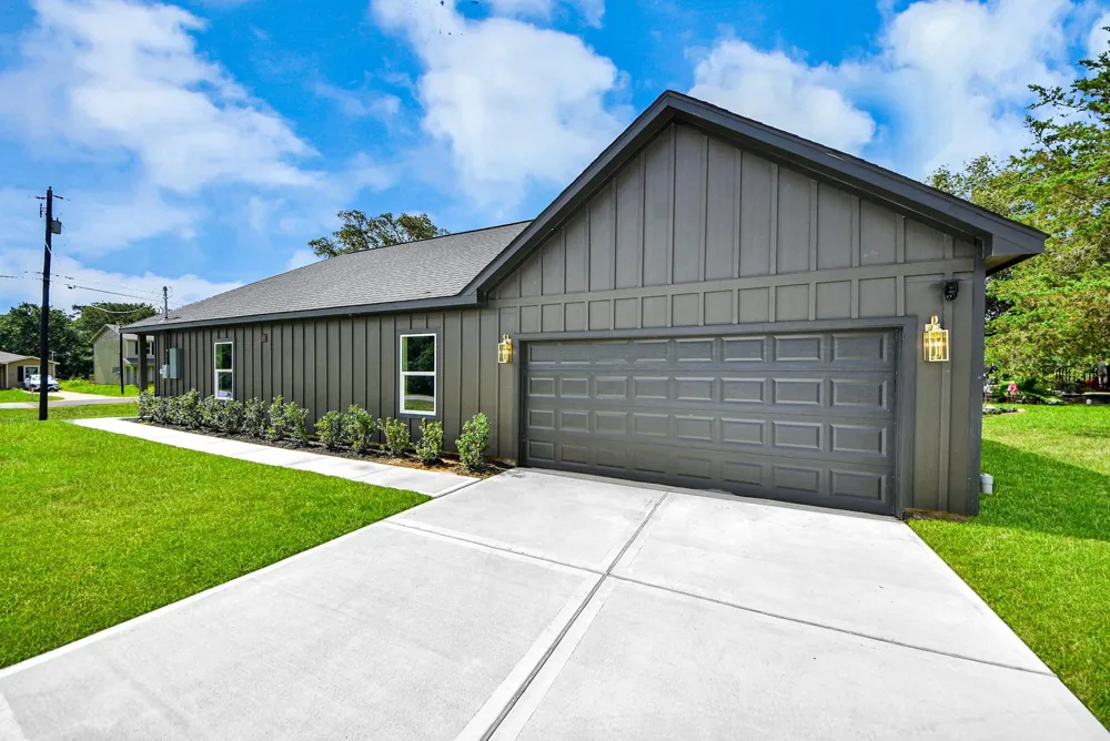 211 19th Street Hempstead, TX 77445