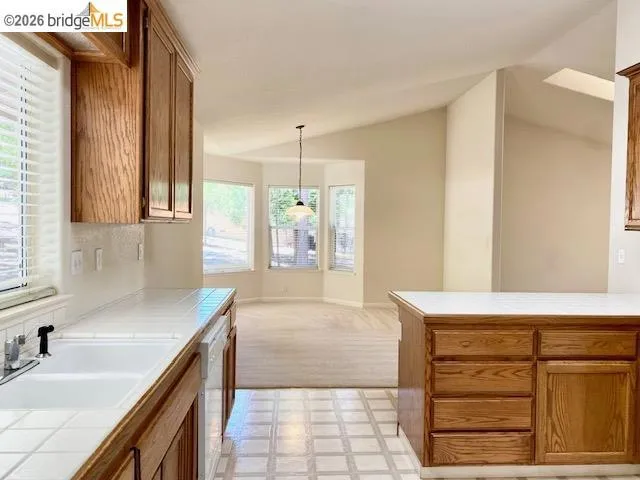 19502 Grizzly Circle Groveland, CA 95321