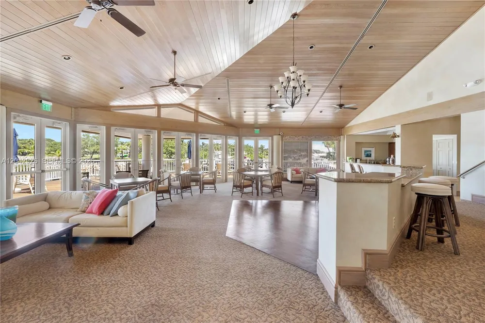 522 Oak Harbour Dr #522 Juno Beach, FL 33408