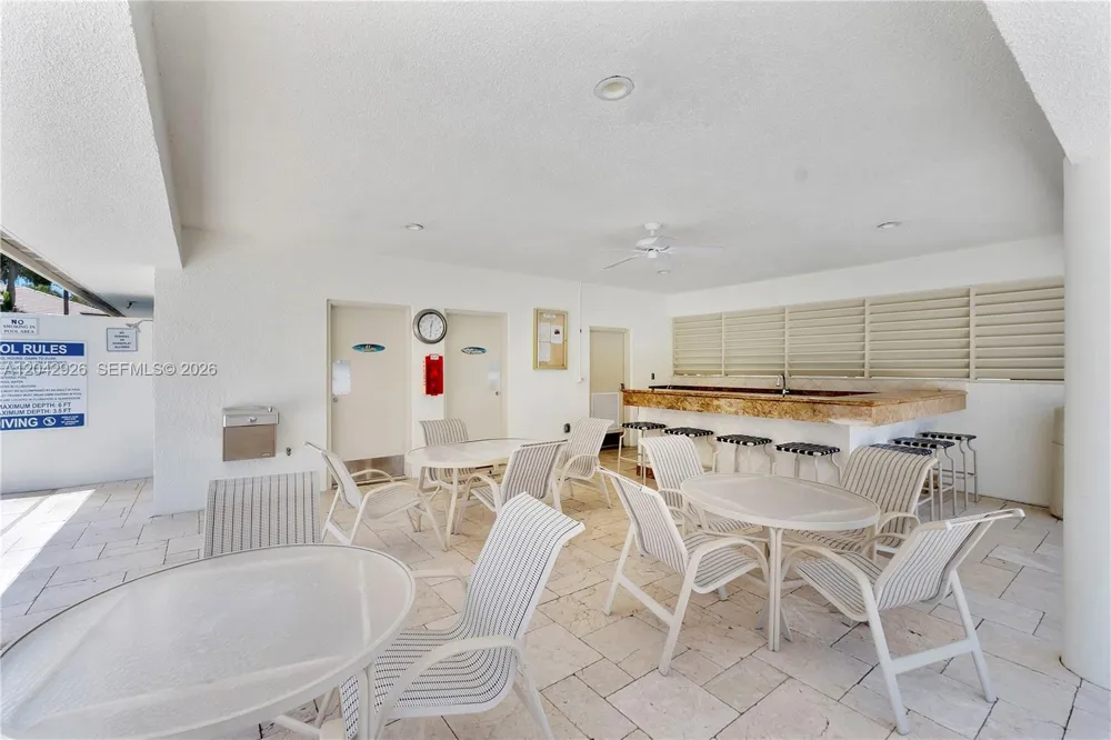 522 Oak Harbour Dr #522 Juno Beach, FL 33408