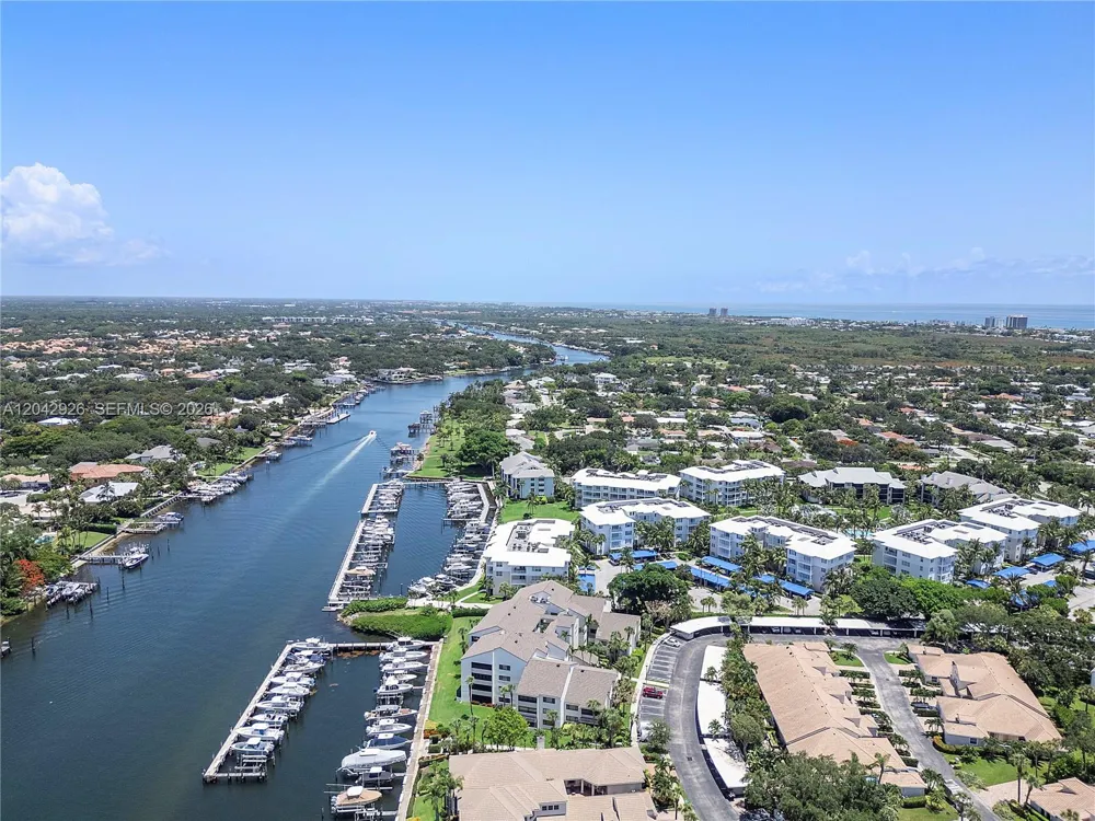 522 Oak Harbour Dr #522 Juno Beach, FL 33408