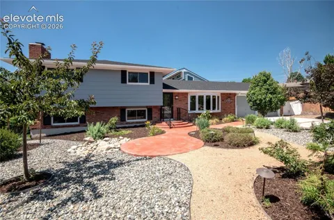 2226 Glenwood Circle