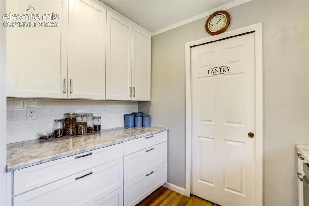 1215 Fosdick Drive Colorado Springs, CO 80909