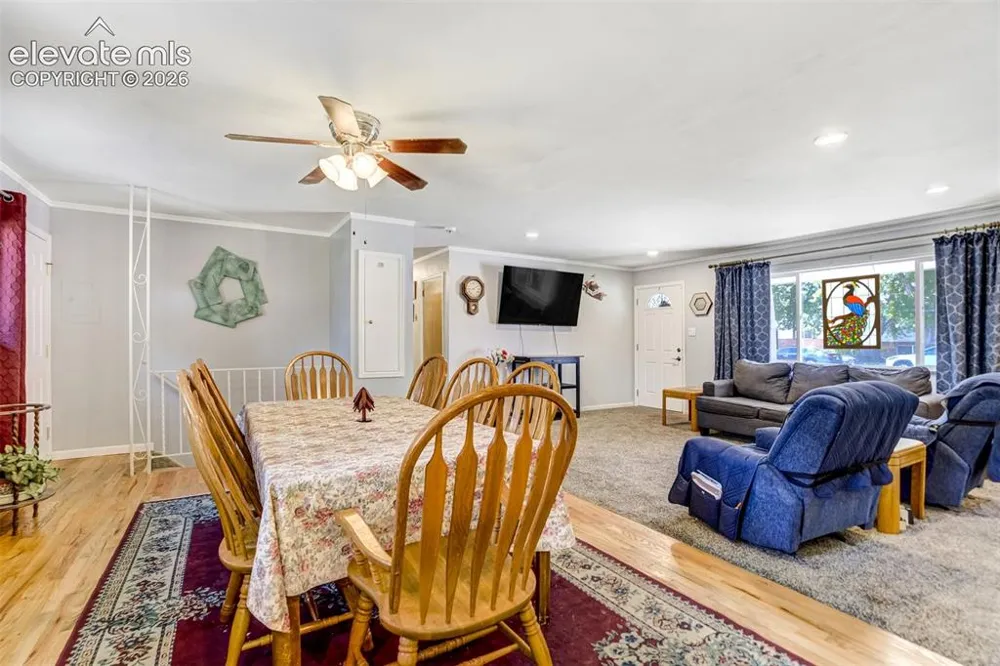 1215 Fosdick Drive Colorado Springs, CO 80909
