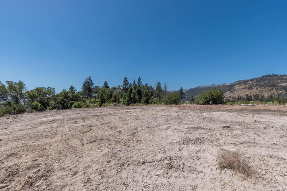 3560 Silverado Trail St. Helena, CA 94574