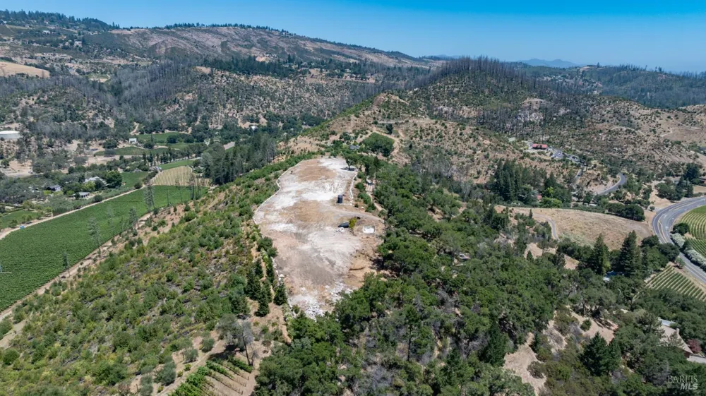 3560 Silverado Trail St. Helena, CA 94574