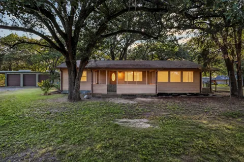 8412 County Road 4084