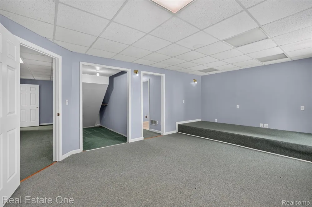 9610 Forest Ridge Drive Clarkston City, MI 48348