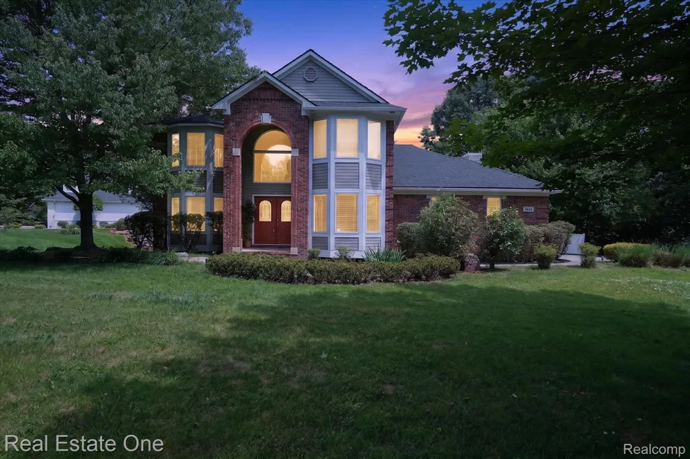 9610 Forest Ridge Drive Clarkston City, MI 48348