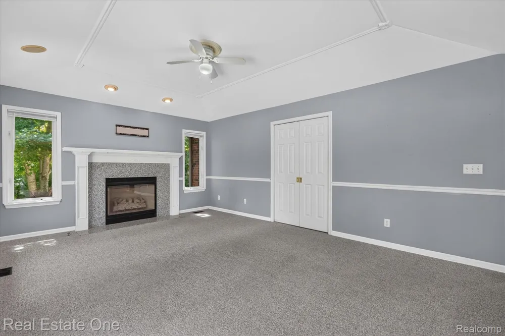 9610 Forest Ridge Drive Clarkston City, MI 48348