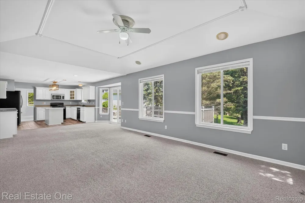 9610 Forest Ridge Drive Clarkston City, MI 48348