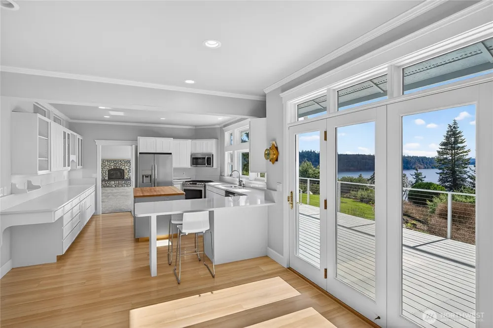 8651 Turners Bay Place Anacortes, WA 98221