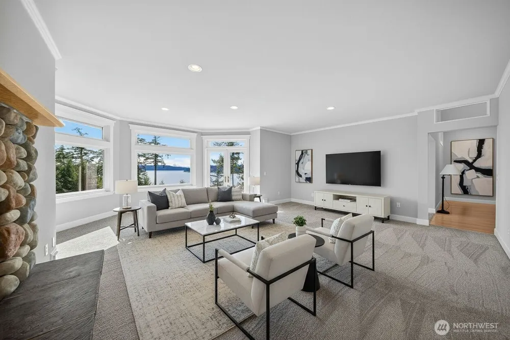 8651 Turners Bay Place Anacortes, WA 98221