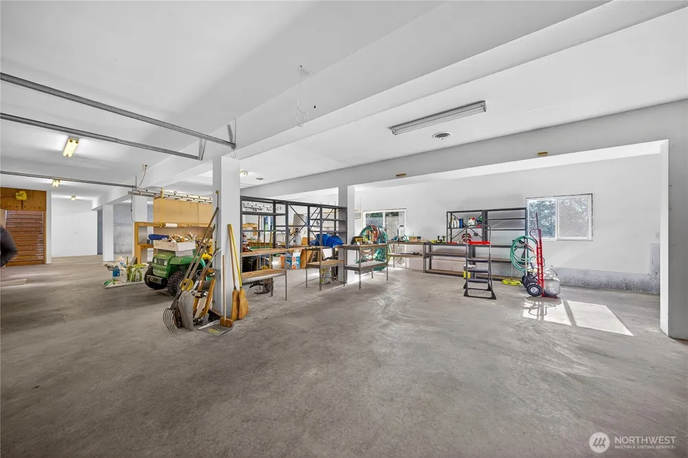8651 Turners Bay Place Anacortes, WA 98221
