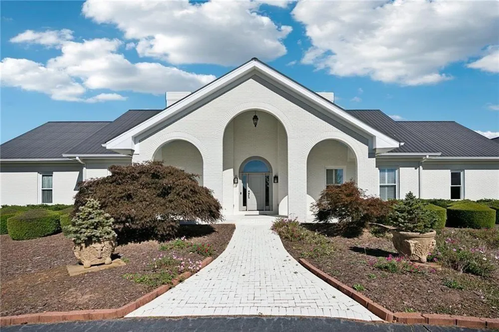 1892 Blacks Mill Road Dawsonville, GA 30534
