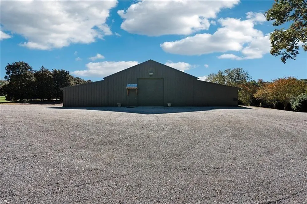 1892 Blacks Mill Road Dawsonville, GA 30534